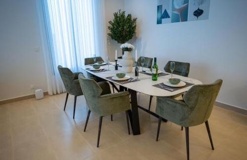 Riyadh Apartment | Luxury Apartment 3 Bedroom & Rooftop, Irqah Riyadh