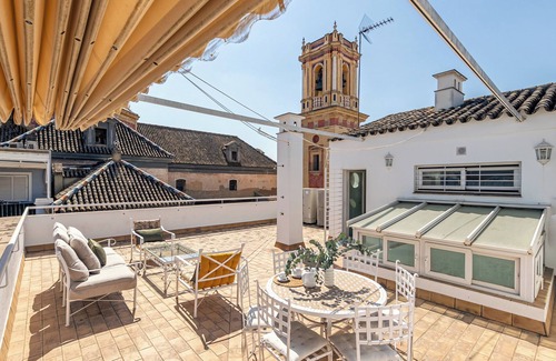 San Bartolome House | Luxury House in Seville Centre Opposite Historical Buildings. Ample Roof Terrace