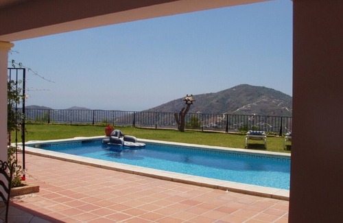 Competa Villa | Luxury villa with fantastic views, large private pool