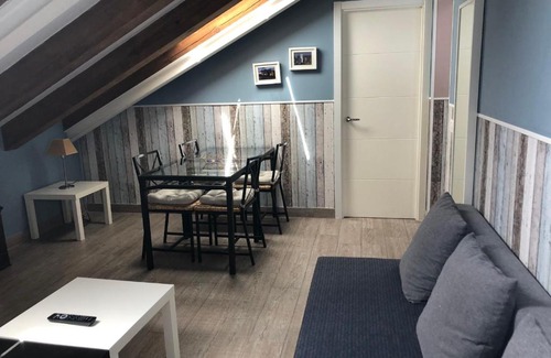 Barrio de las Letras Apartment | New ATTIC BUHARDILLA HUERTAS EL PRADO