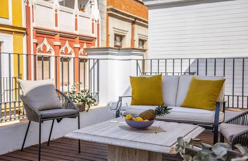 Santa Catalina Apartment | Next to the Mushrooms, very bright penthouse.