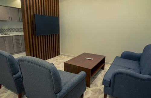 Unaizah Apartment | Ninety Two