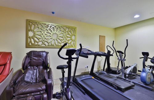 Al Ulaya Hotel | OYO 288 Diafati Residential Units