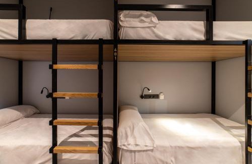 Imperial Hostel | Petit Hostel La Latina