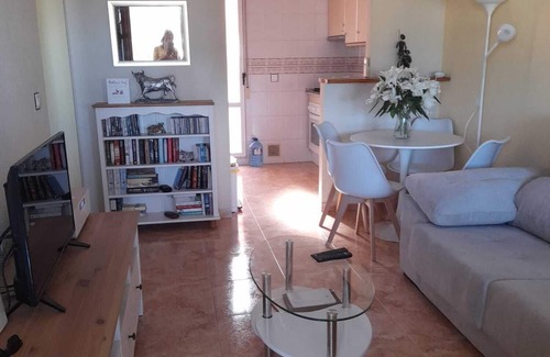 Torrevieja House | Private Bungalow with Solarium, Double and twin bedrooms