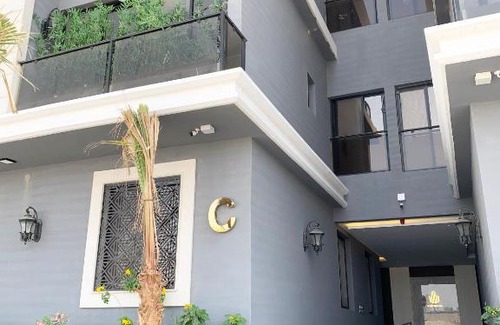 Riyadh Apartment | Rahmania C-11 Luxury Gold Balcony AZ70