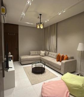 Dammam Apartment | Room and living room facing the sea