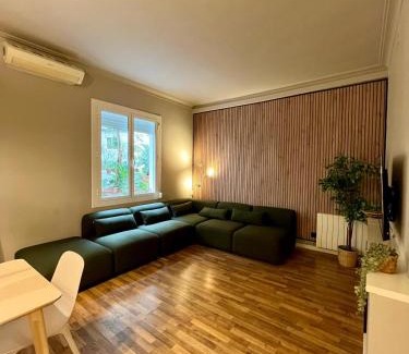 La Sagrada Familia Apartment | Sagrada familia Secret Apartment