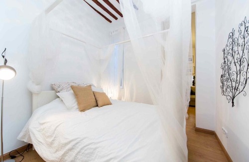 Barrio de las Letras Apartment | Santa maría estilo y confort en huertas ac