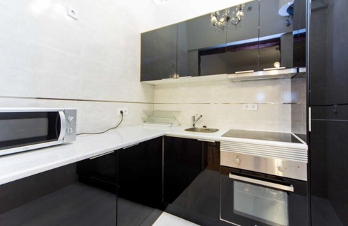 Barrio de las Letras Apartment | Santa maría estilo y confort en huertas ac