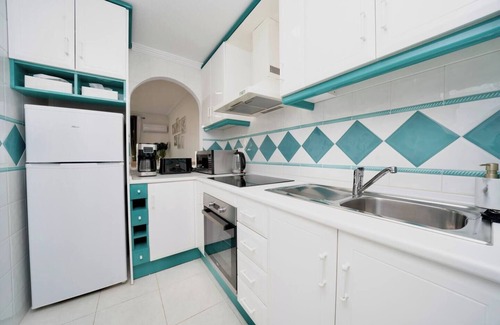 Torrevieja Apartment | Seaside Breeze – Stylish Duplex by the Shore