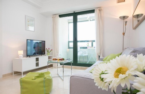 Penya-roja Apartment | SingularStays Alameda