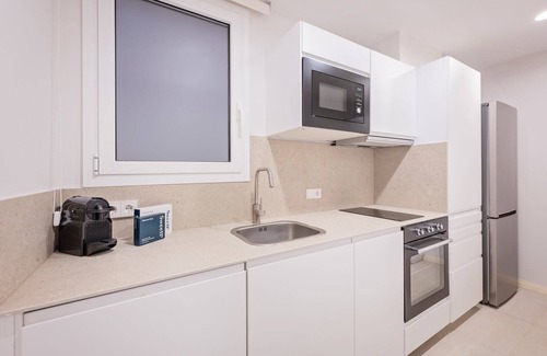 Esquerra de l'Eixample Apartment | Sweett | Gran Via 103