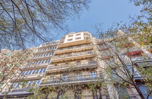 La Nova Esquerra de l'Eixample Apartment | Sweett | Rocafort 601