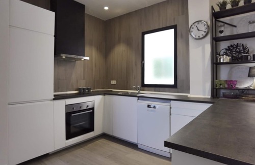 Sant Francesc Apartment | Torres de Serranos City Hall Central Market, 8 Pax, 4 bedrooms