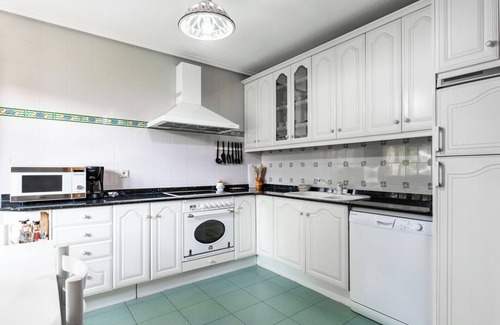 El Astillero House | Vacation Home "Casa Montañesa" with 2 Private Terraces, Balcony & Wi-Fi