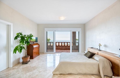 Mijas Villa | Villa Aquarelle by Rafleys