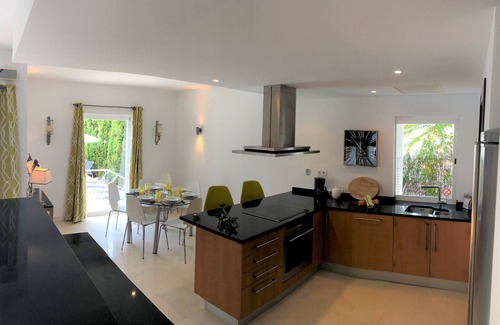 Cala d'Or Villa | Villa Ohana · Stylish 4-Bed Retreat for 8 Guests with Pool in Sunny Cala d’Or