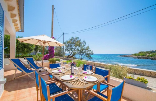 Pedruscada House | Villa ROQUEROLA