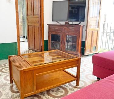 Alicante Apartment | Vintage - Mercado Centro - Unico