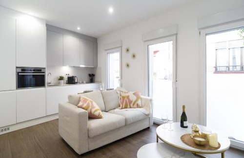 San Diego Apartment | Waou Nueva Numancia I