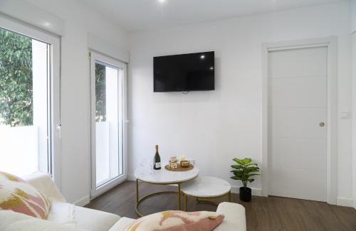 San Diego Apartment | Waou Nueva Numancia I