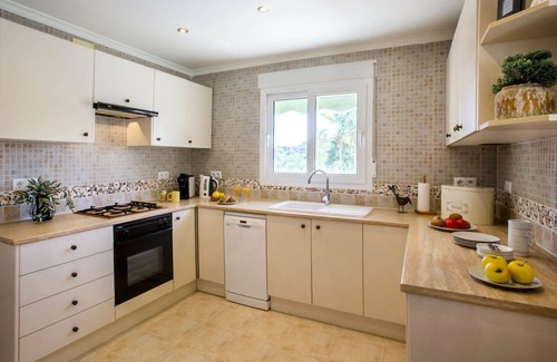 Orba House | Wonderful private villa for 6 people with WIFI, A/C, private pool, TV and terrace