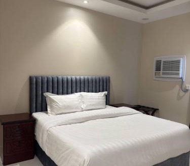 Al Wajh Apartment | أعمال الهاشم للشقق المخدومة الوجه Al Hashem for Served Apartments