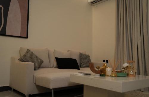 Al Aqiq Apartment | استديوا " بلكونه "