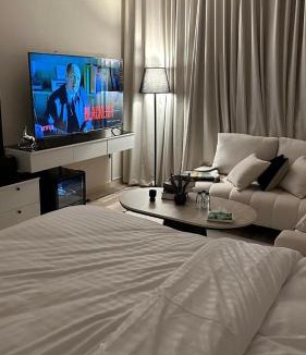 Al Olaya District Apartment | استديو برق بطابع فندقي بحي حطين
