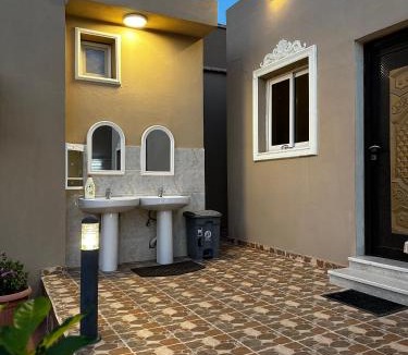 Yanbu House | استراحة عز