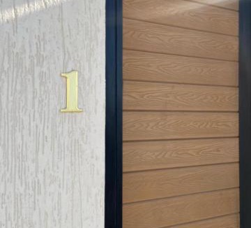 Al Riyadh Ski Chalet | اكواخ وشاليهات لوزان الريفية