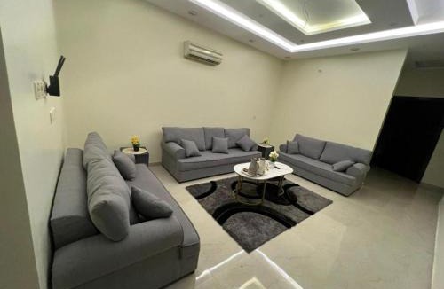 Taif Apartment | الوسام شقة كبيرة 3 غرف نوم وصالة Large apartment with 3 bedrooms and a living room