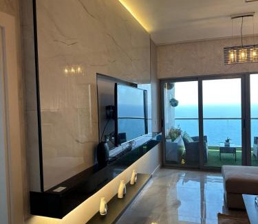 Ash Shati Apartment | برج داماك جدة شقة طابق 30 إطلالة على البحر Damac Tower Jeddah 30th Floor Apartment Sea View
