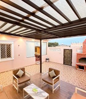 Ash Shafa House | بيوت عطلات وحدات غيمة للايواء السياحي