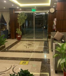 Al Ulaya Apartment | دانة الشرق للشقق المخدومة