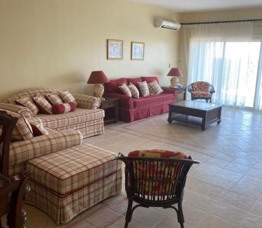 Durrat Al-Arous Ski Chalet | شالية درة العروس