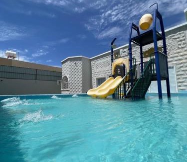 Yanbu Ski Chalet | شاليه الياسمين