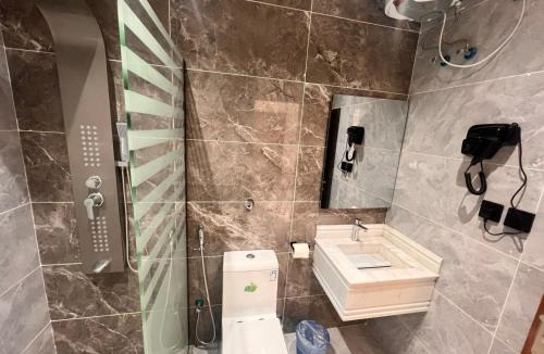 Mizail Apartment | شقة بتصميم انيق ودخول ذاتي ج