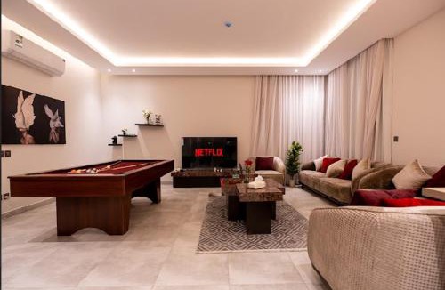 Al Olaya District Apartment | شقة بغرفتين نوم وبلياردو