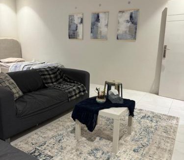Mecca Apartment | شقة بغرفتين نوم وجلسه مريحة