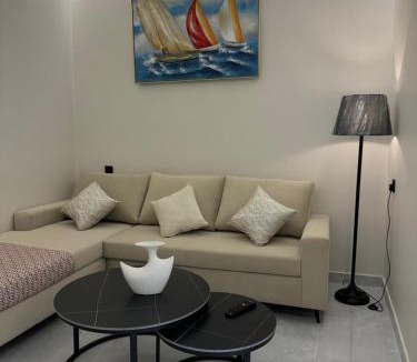 Mizail Apartment | شقة جديده مكونة من غرفتين نوم صالة مطبخ