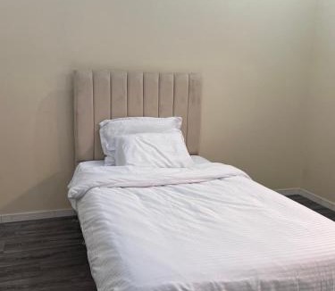 Ha'il Apartment | شقة غرفتين وصالة