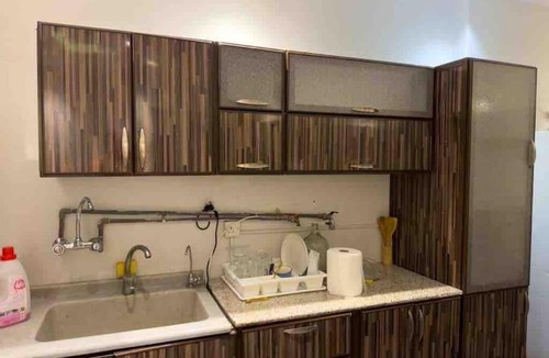 Al Ulaya Apartment | شقة فاخرة صالة كبيرة وغرفتين نوم وسطح وثلاث حمامات