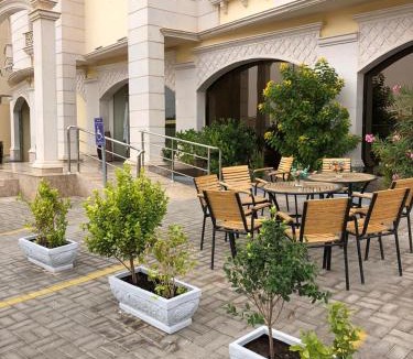 Al Hamra Hotel | شقق الشرفة للشقق المفروشة -AlSHORFA FURNISHED APARTMENT