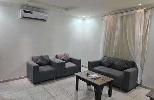 Al Aziziyah Apartment | شقق راحتي هنا 1