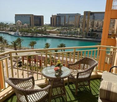 Bay La Sun Apartment | شقق للايجار في مدينه الملك عبدالله الاقتصادية باطلاله على البحر