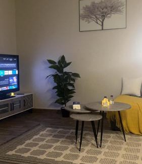 Ghirnatah Apartment | شقه بصاله أنيقه وغرفه نوم
