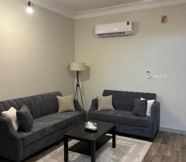 Jeddah Apartment | شقه فاخره بتصميم ريفي انيق