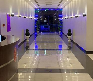 Dammam Apartment | عيون الماسة شقق المخدومة Euyun Al Masa Service Apartments